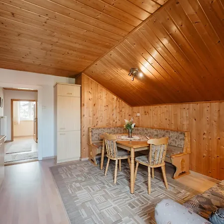 Apartment Knaus Lam